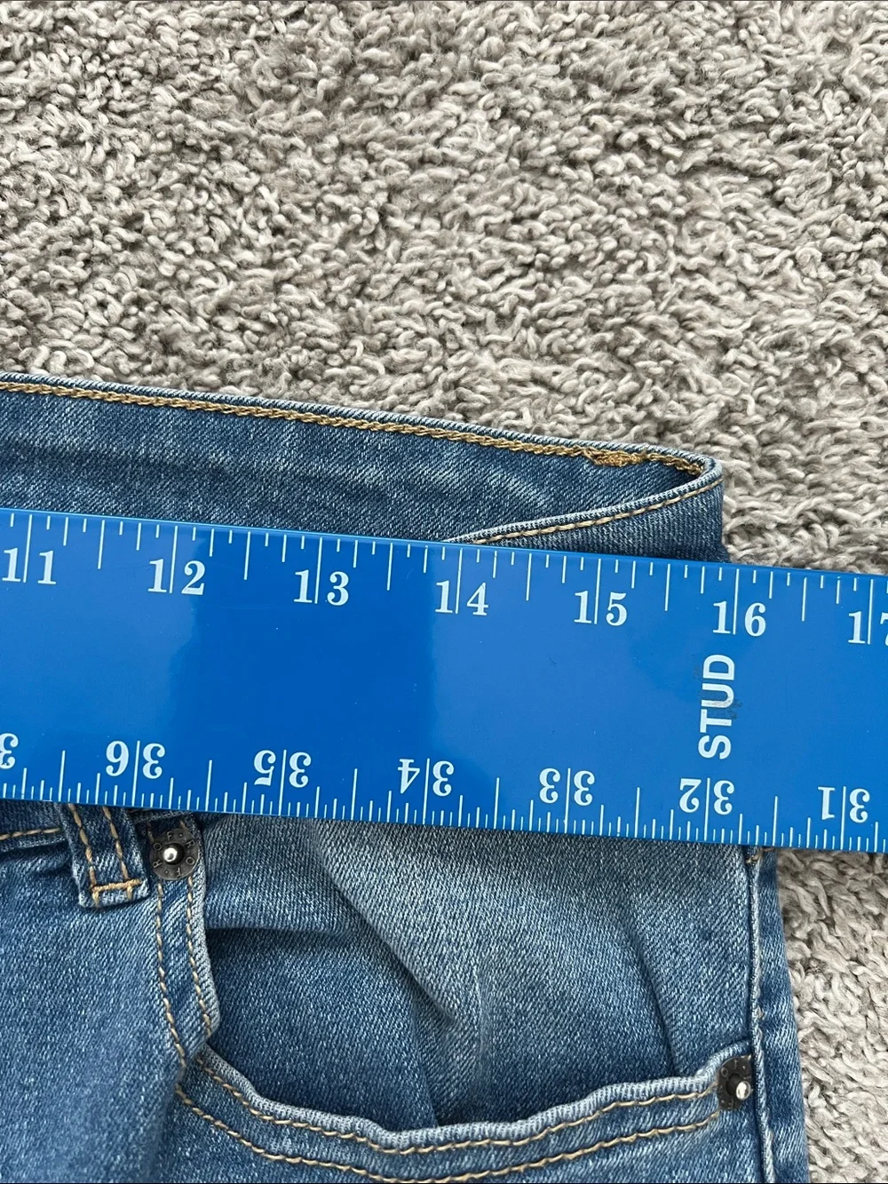Ring of Fire Men's Faded Blue Denim Slim Straight Jeans - Size 32/30